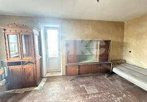 3-к квартира, вторичка, 64м2, 9/10 этаж