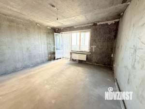 2-к квартира, вторичка, 63м2, 7/17 этаж