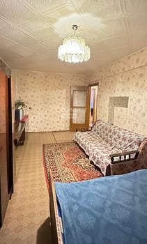 3-к квартира, вторичка, 63м2, 1/5 этаж