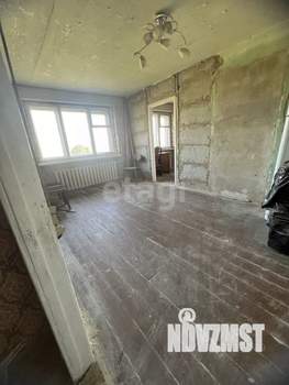 4-к квартира, вторичка, 60м2, 5/5 этаж
