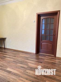 3-к квартира, вторичка, 60м2, 1/2 этаж