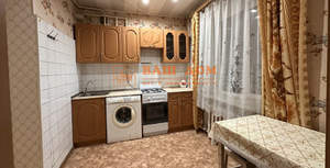 2-к квартира, вторичка, 43м2, 1/4 этаж