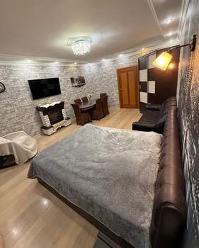 3-к квартира, вторичка, 111м2, 1/9 этаж