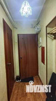 2-к квартира, вторичка, 43м2, 1/4 этаж