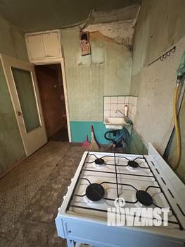 3-к квартира, вторичка, 64м2, 1/9 этаж