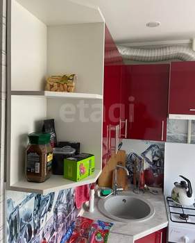 3-к квартира, вторичка, 58м2, 3/5 этаж