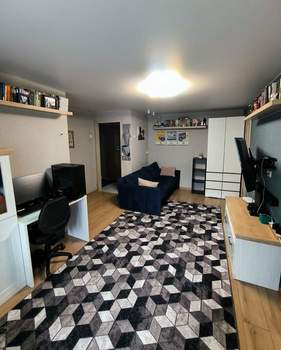 2-к квартира, вторичка, 42м2, 2/5 этаж