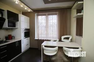 3-к квартира, вторичка, 90м2, 1/5 этаж
