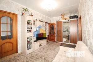 2-к квартира, вторичка, 43м2, 1/4 этаж