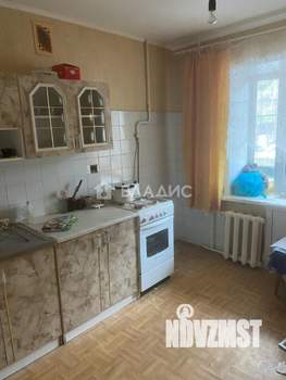 2-к квартира, вторичка, 45м2, 1/9 этаж