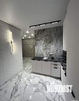 2-к квартира, вторичка, 60м2, 4/23 этаж