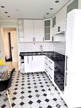 2-к квартира, вторичка, 47м2, 9/9 этаж
