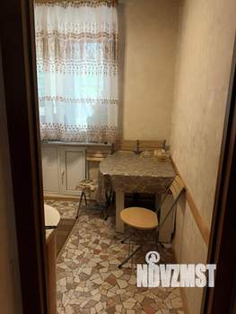 3-к квартира, вторичка, 43м2, 1/4 этаж