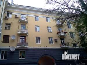 4-к квартира, вторичка, 106м2, 4/5 этаж