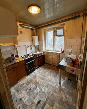 2-к квартира, вторичка, 45м2, 1/5 этаж