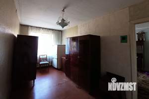 3-к квартира, вторичка, 63м2, 5/5 этаж