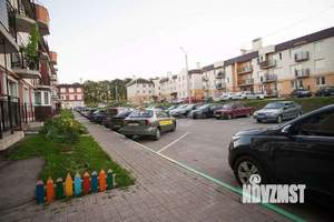 Студия квартира, вторичка, 28м2, 1/3 этаж