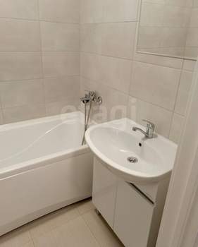 Студия квартира, вторичка, 28м2, 1/14 этаж