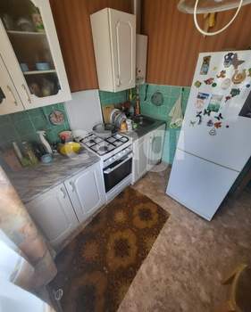 2-к квартира, вторичка, 43м2, 1/5 этаж