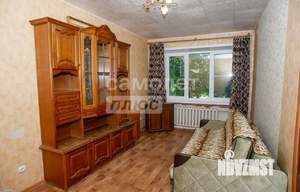 2-к квартира, вторичка, 42м2, 1/5 этаж