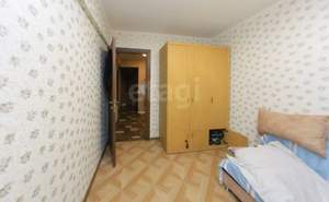 3-к квартира, вторичка, 63м2, 3/5 этаж