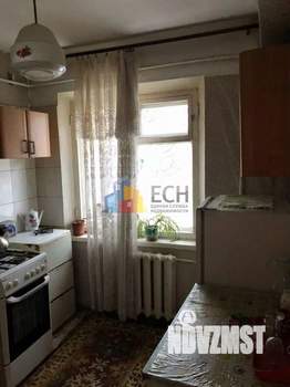 4-к квартира, вторичка, 58м2, 5/5 этаж