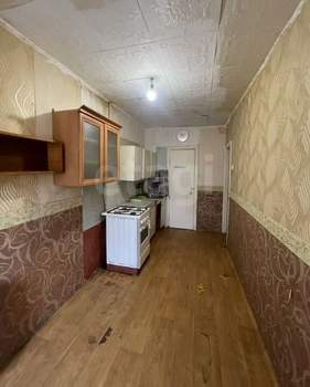 4-к квартира, вторичка, 74м2, 1/12 этаж