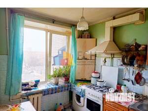 3-к квартира, вторичка, 58м2, 8/9 этаж
