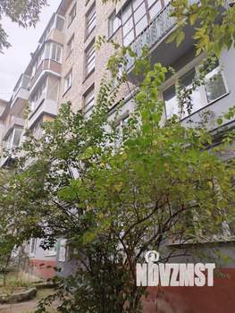 2-к квартира, вторичка, 40м2, 1/5 этаж