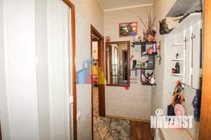 2-к квартира, вторичка, 43м2, 1/4 этаж