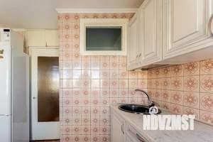 3-к квартира, вторичка, 56м2, 3/5 этаж