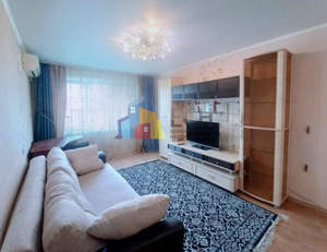 2-к квартира, вторичка, 51м2, 8/9 этаж