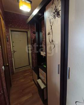 3-к квартира, вторичка, 56м2, 5/5 этаж