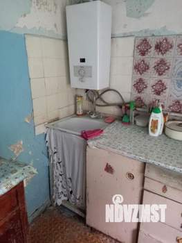 2-к квартира, вторичка, 38м2, 1/5 этаж