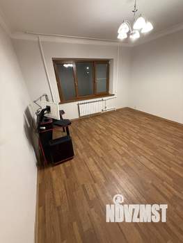 3-к квартира, вторичка, 111м2, 1/9 этаж