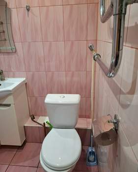 2-к квартира, вторичка, 43м2, 1/5 этаж