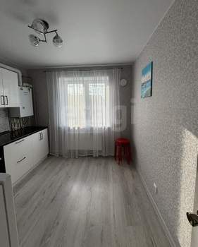 2-к квартира, вторичка, 50м2, 3/3 этаж