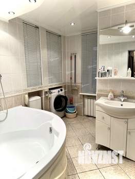 2-к квартира, вторичка, 80м2, 8/10 этаж