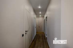 3-к квартира, вторичка, 70м2, 8/25 этаж