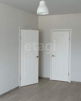 2-к квартира, вторичка, 57м2, 3/5 этаж