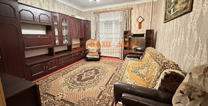 2-к квартира, вторичка, 43м2, 1/4 этаж