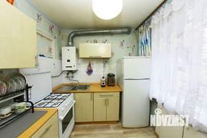 2-к квартира, вторичка, 43м2, 1/5 этаж