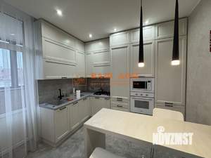 2-к квартира, вторичка, 68м2, 3/5 этаж