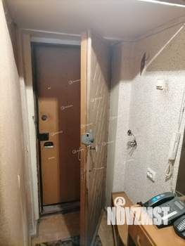 2-к квартира, вторичка, 39м2, 1/4 этаж