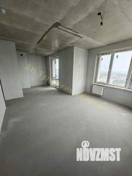 3-к квартира, вторичка, 77м2, 13/25 этаж