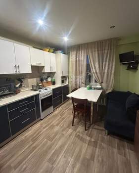 2-к квартира, вторичка, 60м2, 9/9 этаж