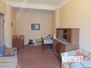 2-к квартира, вторичка, 60м2, 3/3 этаж