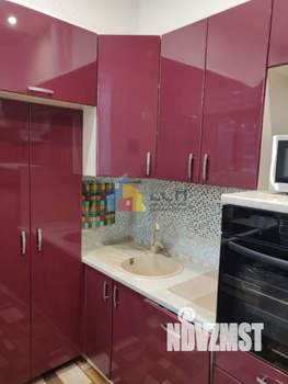 2-к квартира, вторичка, 57м2, 1/5 этаж