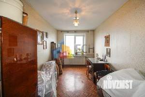 3-к квартира, вторичка, 58м2, 8/9 этаж