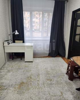 2-к квартира, вторичка, 43м2, 1/5 этаж